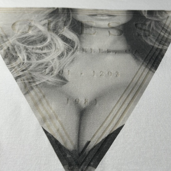 Guess Mens Rare Graphic XL Tee Shirt Sexy Woman White - Picture 4 of 12